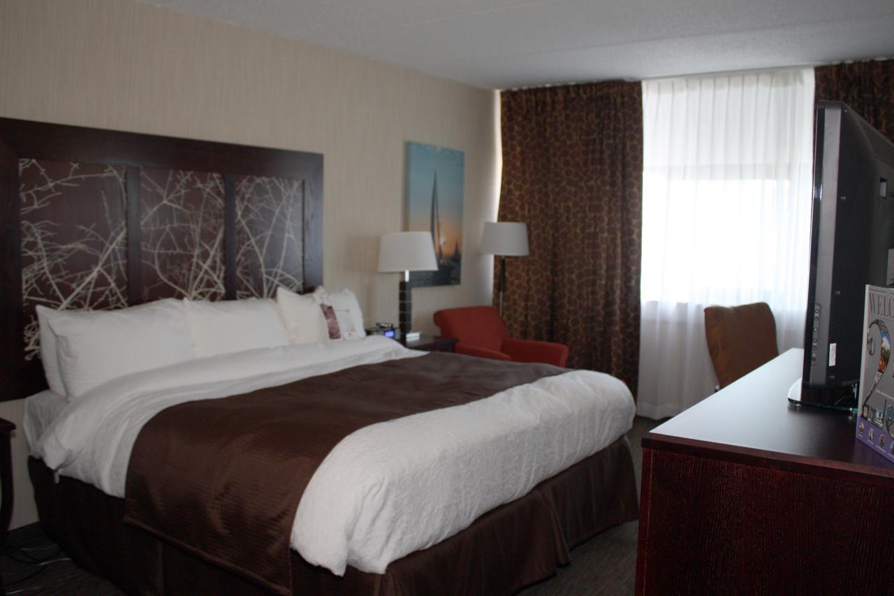 Ramada By Wyndham Buffalo Downtown Εξωτερικό φωτογραφία