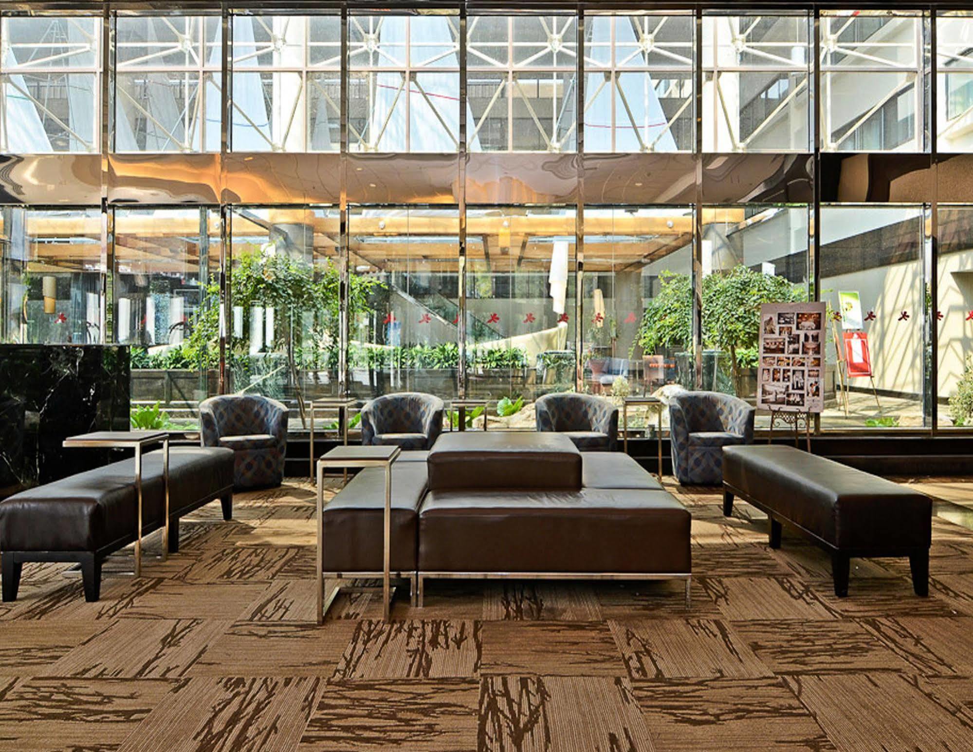 Ramada By Wyndham Buffalo Downtown Εξωτερικό φωτογραφία