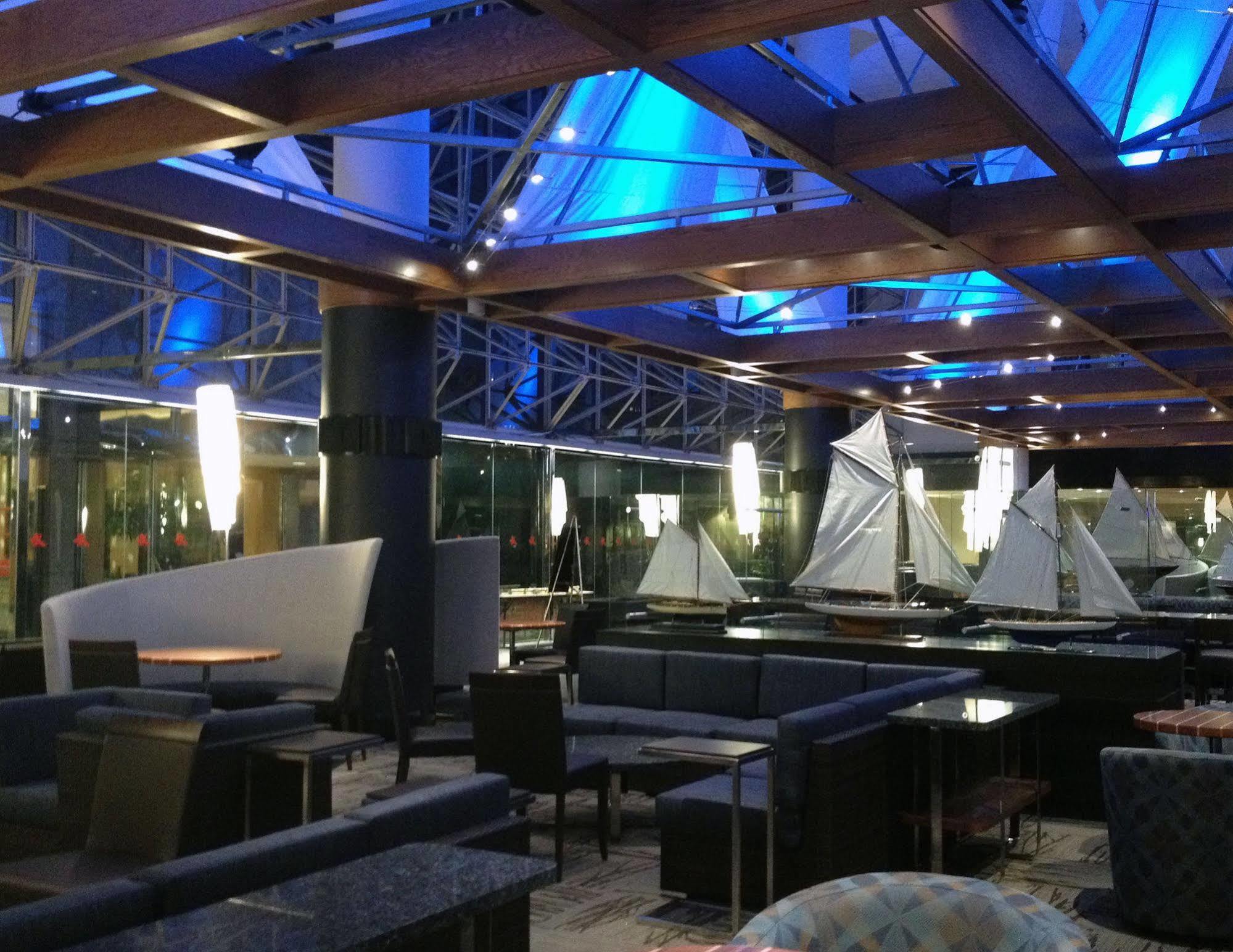 Ramada By Wyndham Buffalo Downtown Εξωτερικό φωτογραφία