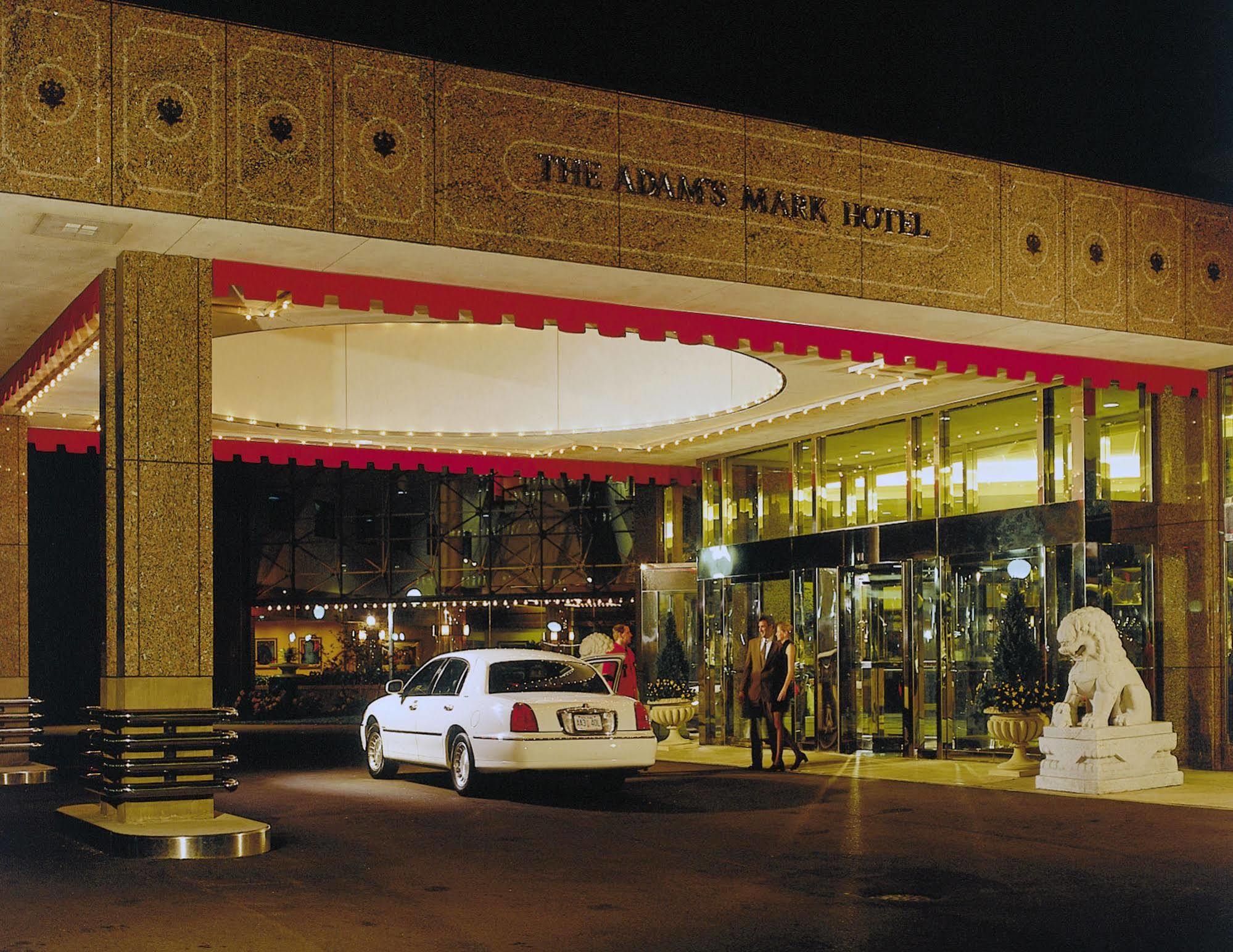 Ramada By Wyndham Buffalo Downtown Εξωτερικό φωτογραφία